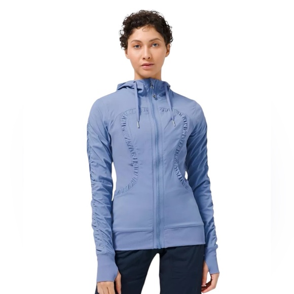 Lululemon Reversible Dance Studio Jacket III in a Little Pink Size 8 - Picture 3 of 16